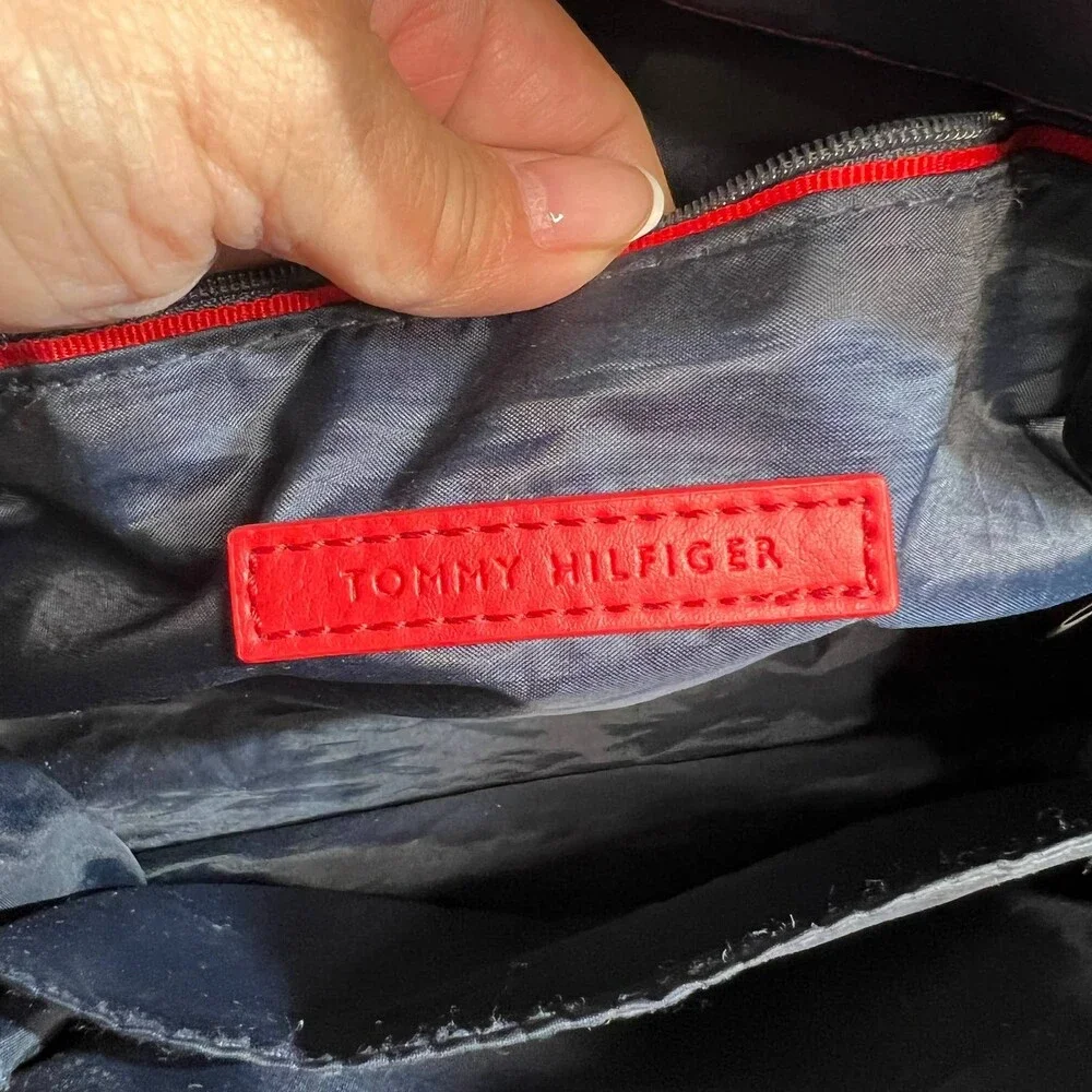 Tommy Hilfiger ❤️ tommy
